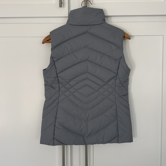 The North Face Aconcagua 550 Down Puffer Vest Women XS Nylon Winter Comfort - Picture 10 of 14